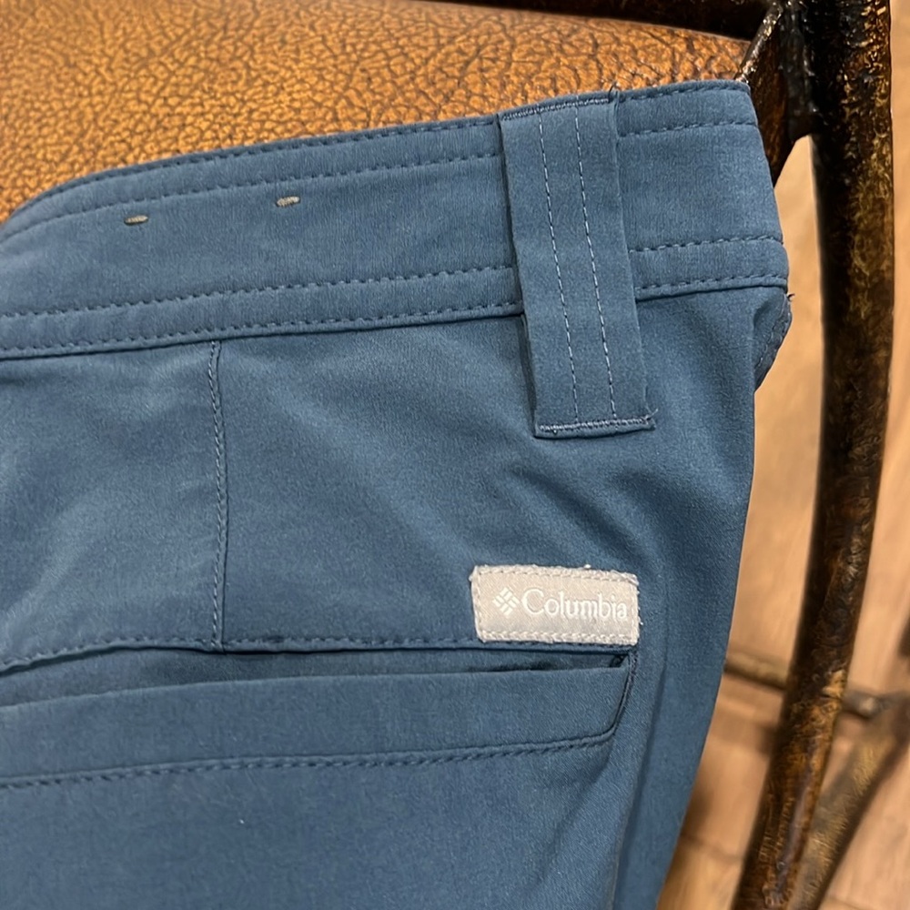 Brand New Columbia Sportswear Company Activewear 5 pockets Cool Blue Shorts! - Picture 6 of 9